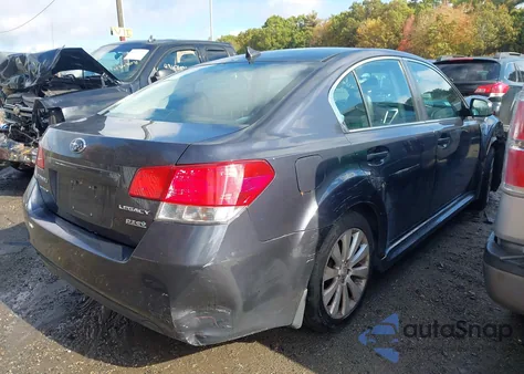 2011 Subaru Legacy 2.5I Limited z USA, uszkodzony, nr VIN 4S3BMBK63B3213553
